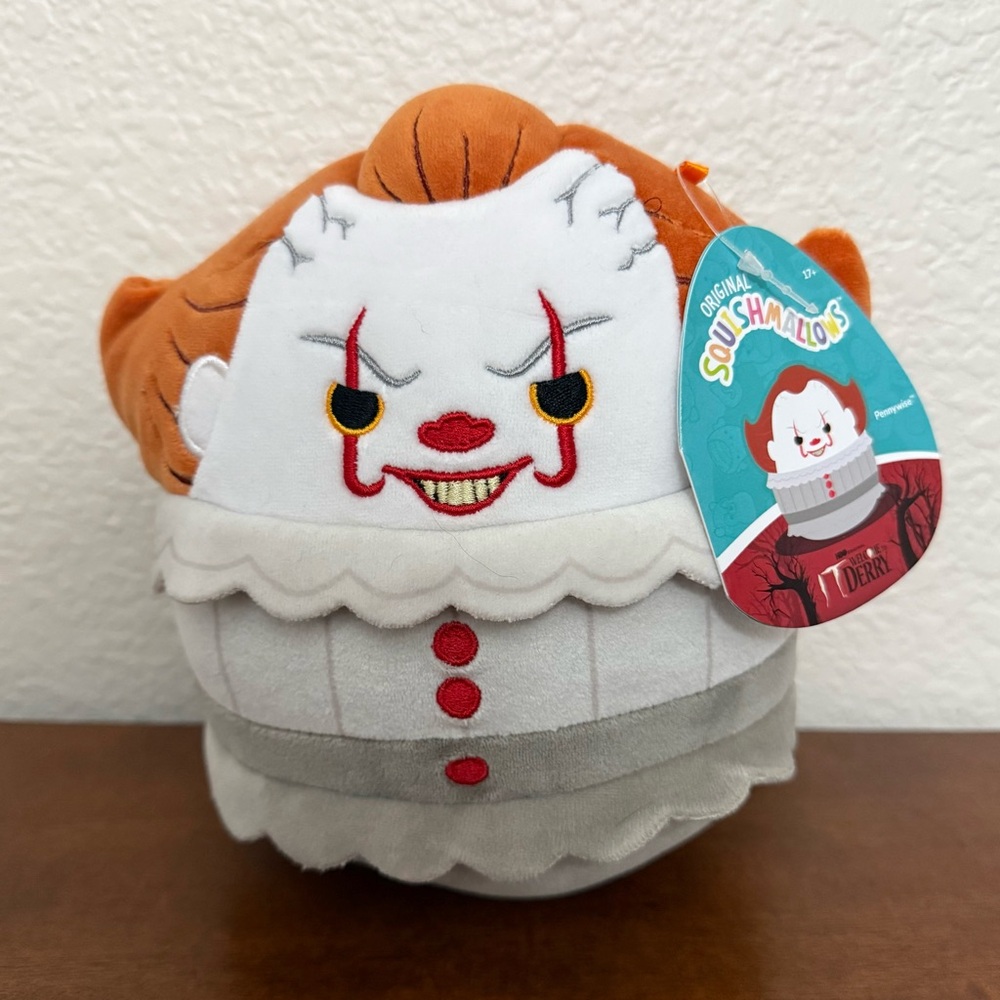 Original Squishmallows 6.5" Pennywise The Clown It Welcome to Derry Halloween - Picture 7 of 7